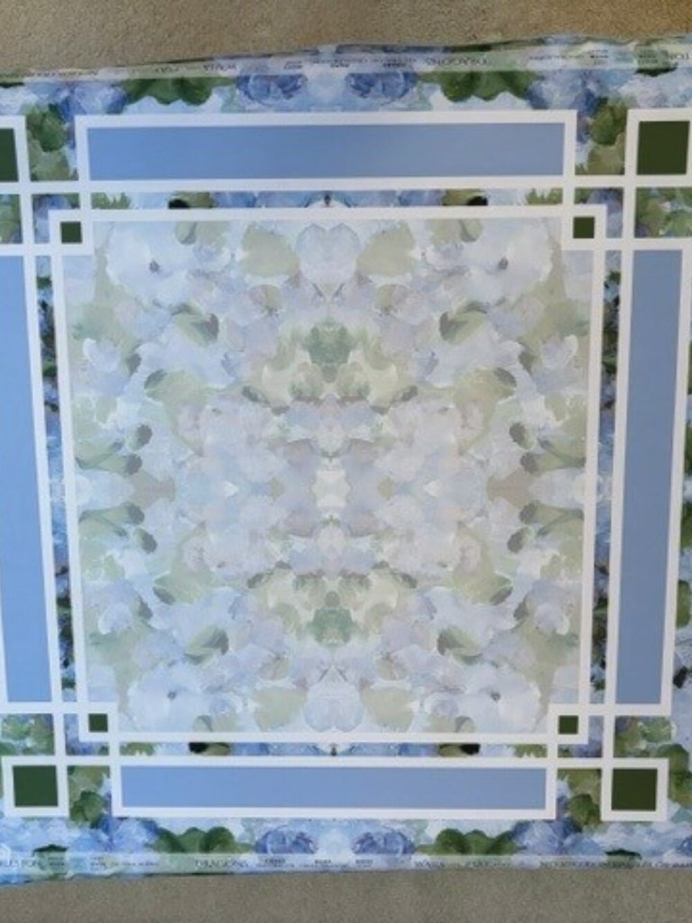 Amanda Toppe 'Hydrangea Bliss' mahjong mat - Picture 2 of 5